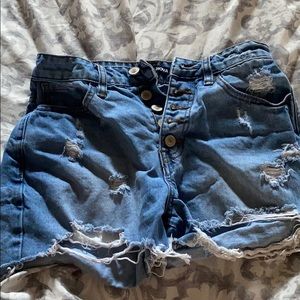 Fashion nova shorts.